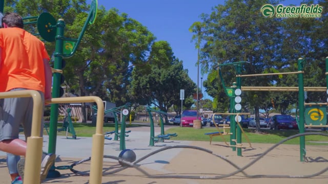 Intro screen for the demo video of the Hexagon Extreme Functional Fitness Rig