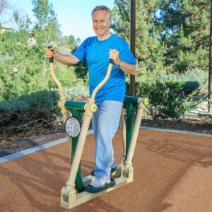 A man using the Single Cross-Country Ski