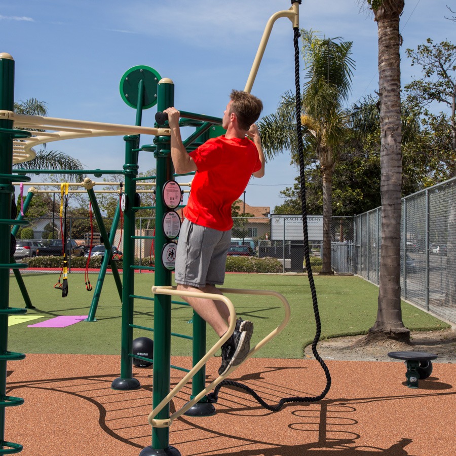 lat pull up bar