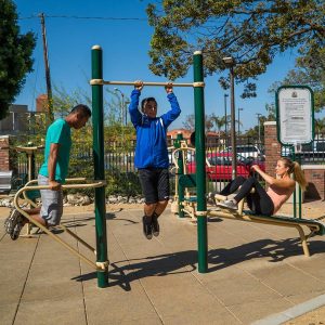 Two men and a woman using the 3-Person Static Combo